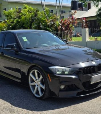 2016 BMW 328i (KM0214062) - Buy cars for sale in Kingston/St. Andrew
