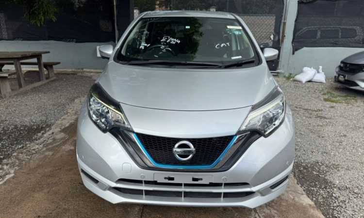 2020 Nissan Note (KM0214094) - Buy cars for sale in Kingston/St. Andrew