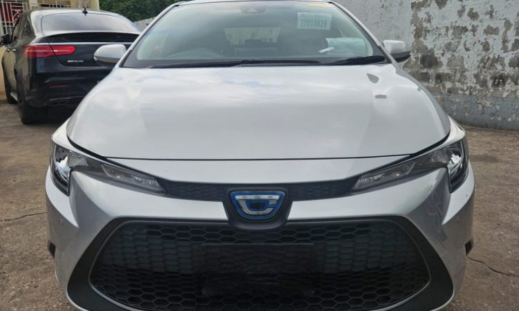 2020 Toyota Corolla Touring (KM0215009) - Buy cars for sale in Kingston/St. Andrew