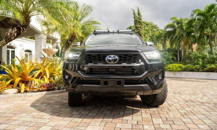 2023 Toyota Hilux (KM0215012) - Buy cars for sale in Kingston/St. Andrew