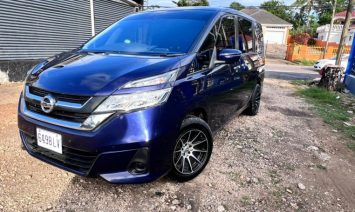 2017 Nissan Serena (KM0215044) - Buy cars for sale in Kingston/St. Andrew