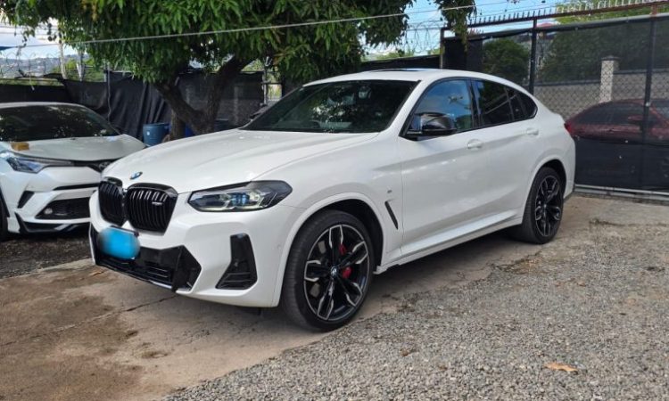 2024 BMW X4 M40i (KM0215049) - Buy cars for sale in Kingston/St. Andrew