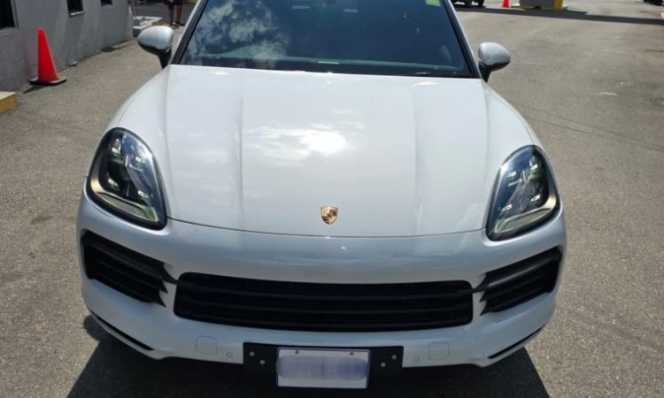 2019 Porsche Cayenne E-Hybrid (KM0215079) - Buy cars for sale in Kingston/St. Andrew
