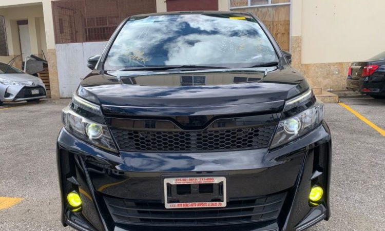 2016 Toyota Voxy ZS GS (KM0215085) - Buy cars for sale in Kingston/St. Andrew