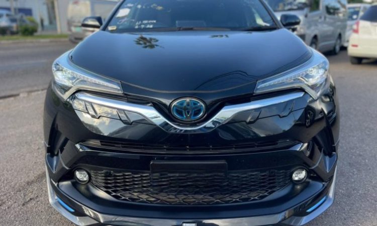 2019 Toyota CHR Sport (Black Edition) (KM0215088) - Buy cars for sale in Kingston/St. Andrew