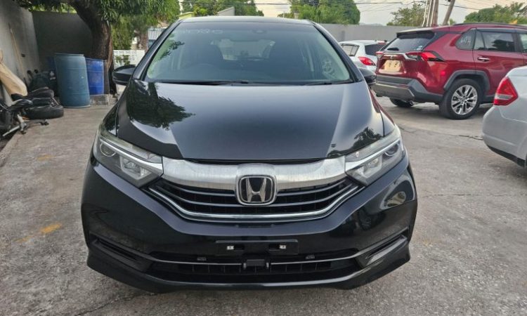 2020 Honda Shuttle (KM0215105) - Buy cars for sale in Kingston/St. Andrew