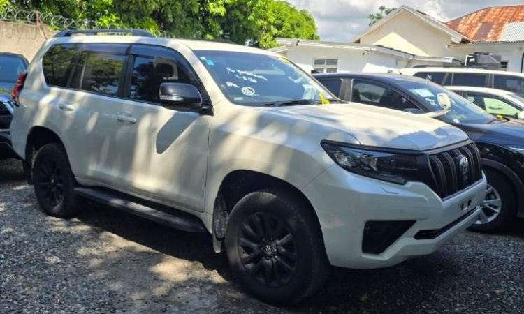 2023 Toyota Prado TX (KM0214224) - Buy cars for sale in Kingston/St. Andrew