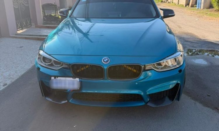 2014 BMW 328i M Sport (KM0214232) - Buy cars for sale in Kingston/St. Andrew
