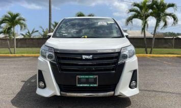 2017 Toyota Noah WXB (KM0214234) - Buy cars for sale in Kingston/St. Andrew