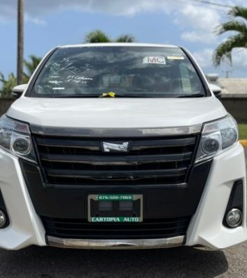2017 Toyota Noah WXB (KM0214234) - Buy cars for sale in Kingston/St. Andrew