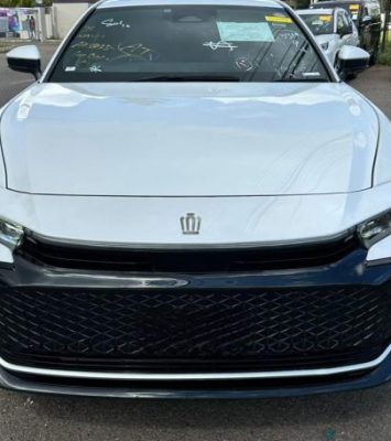 2023 Toyota Crown (KM0214237) - Buy cars for sale in Kingston/St. Andrew